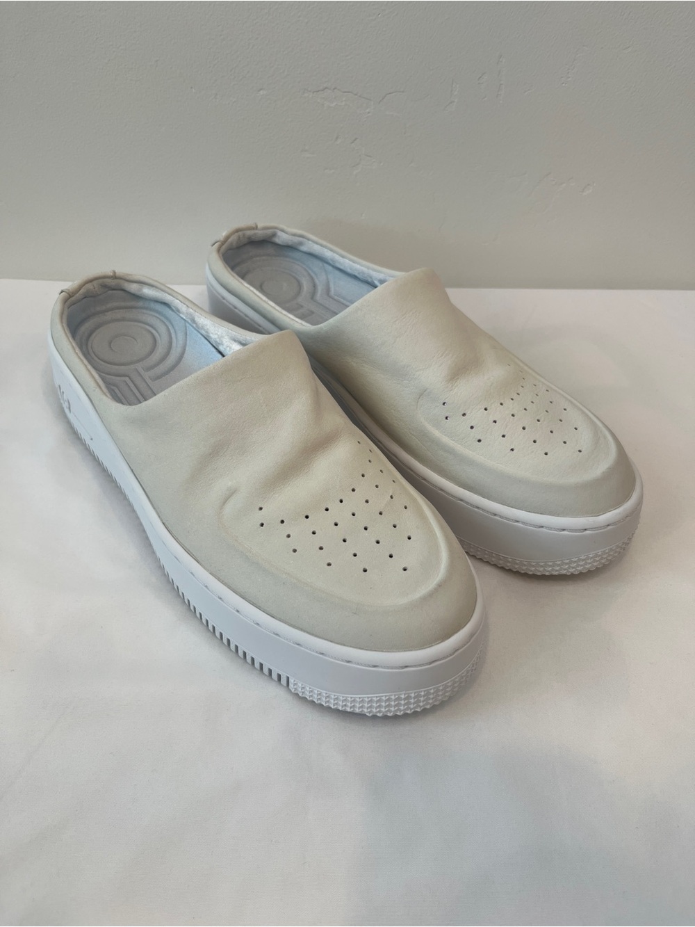 Nike Air Force 1 Lover XX Mule Sneakers Women’s Size 9 Sail Cream Suede Slip-On